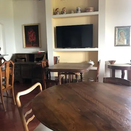 Podere La Quercia ファームステイ *