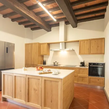 ファームステイ Podere La Quercia サン・ジミニャーノ