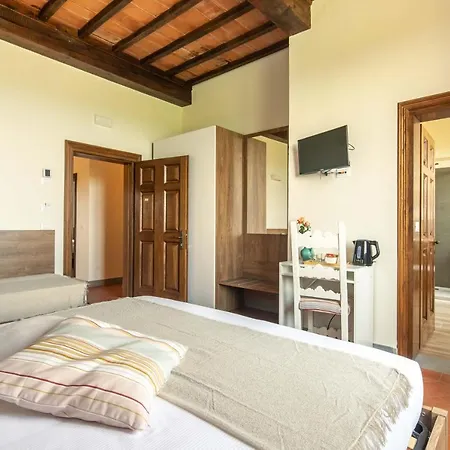 Podere La Quercia Farm stay San Gimignano