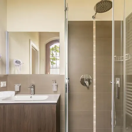 Podere La Quercia Farm stay *